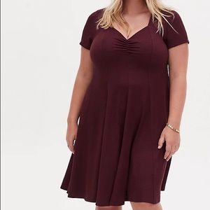 Torrid Size 0 Purple Cinched Top Knee Length Flare Dress